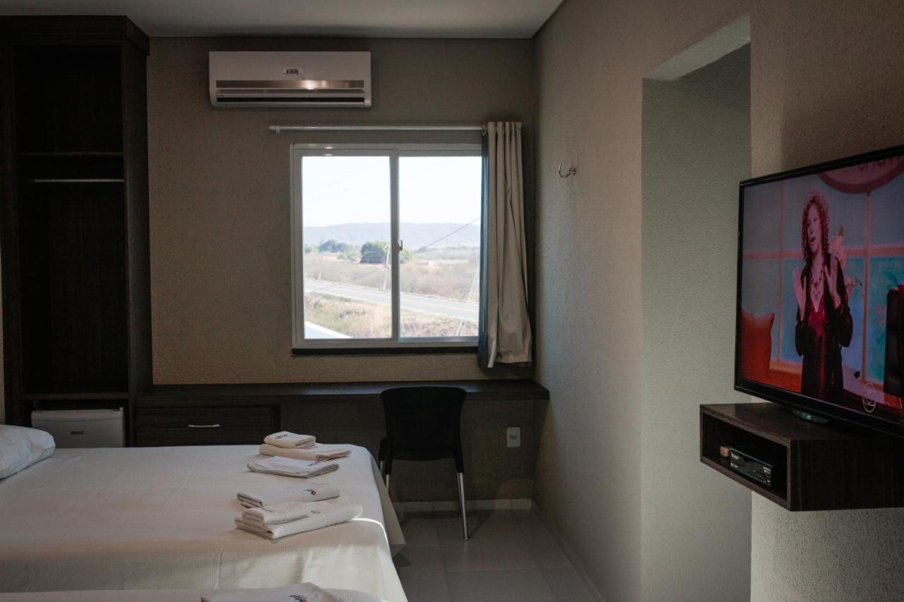 Ello Hotel Iguatu Екстериор снимка